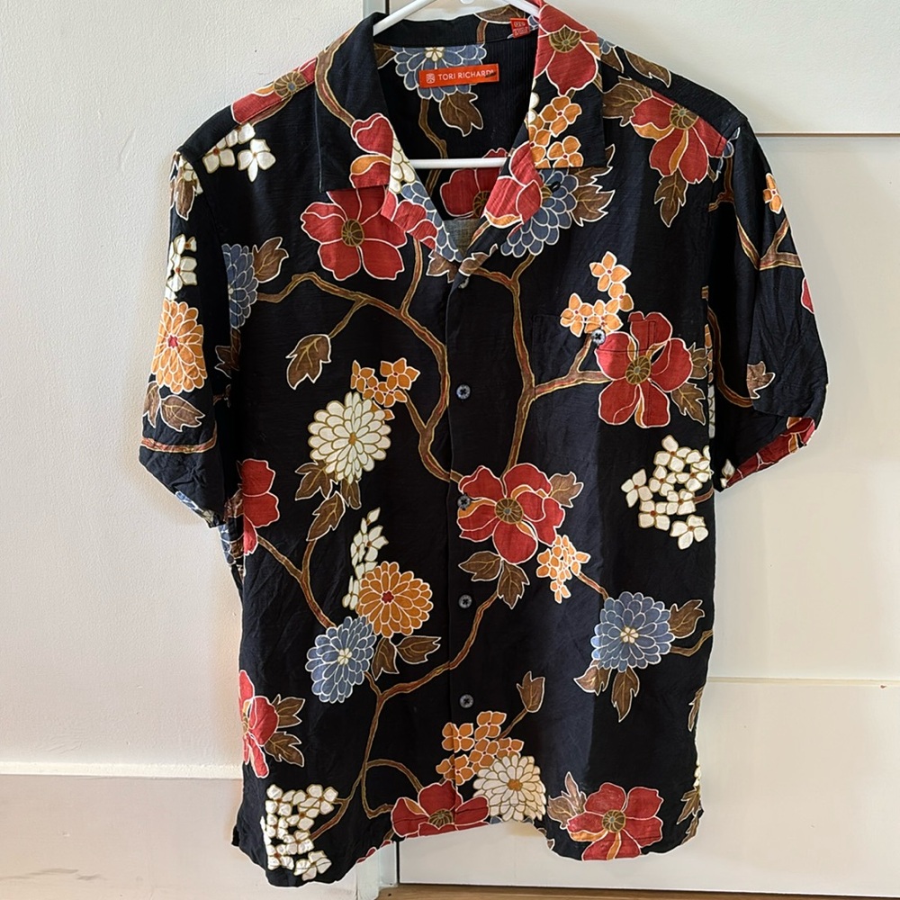 NEW Tori Richards Men’s Aloha Shirt